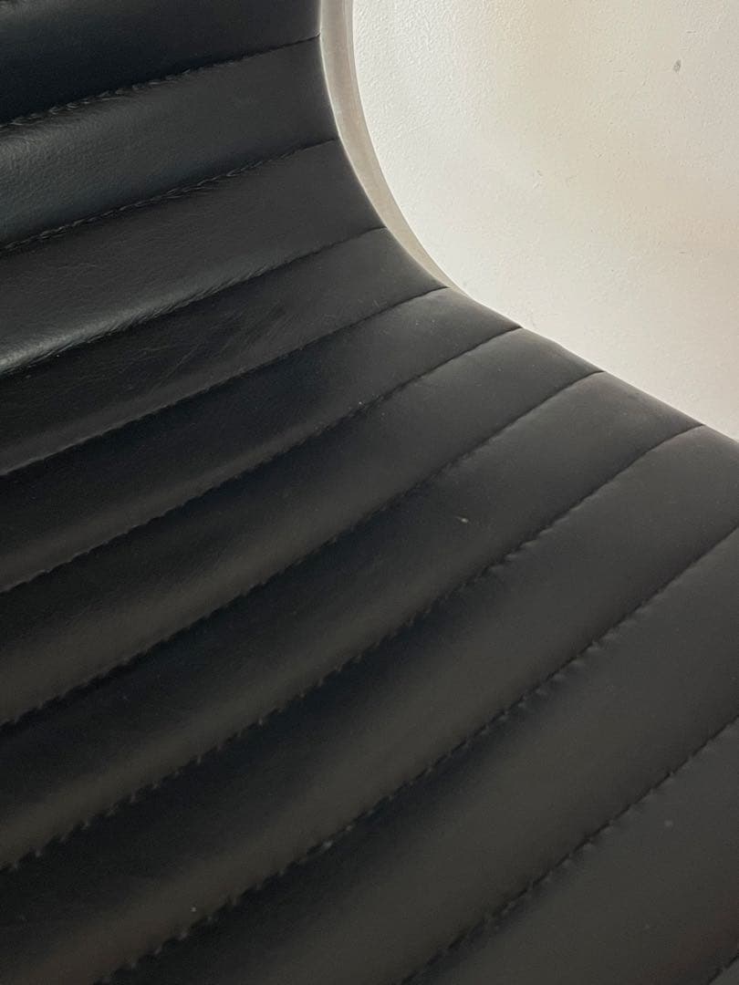 ハーマンミラー イームズ アルミナム グループ デスク チェア 本革