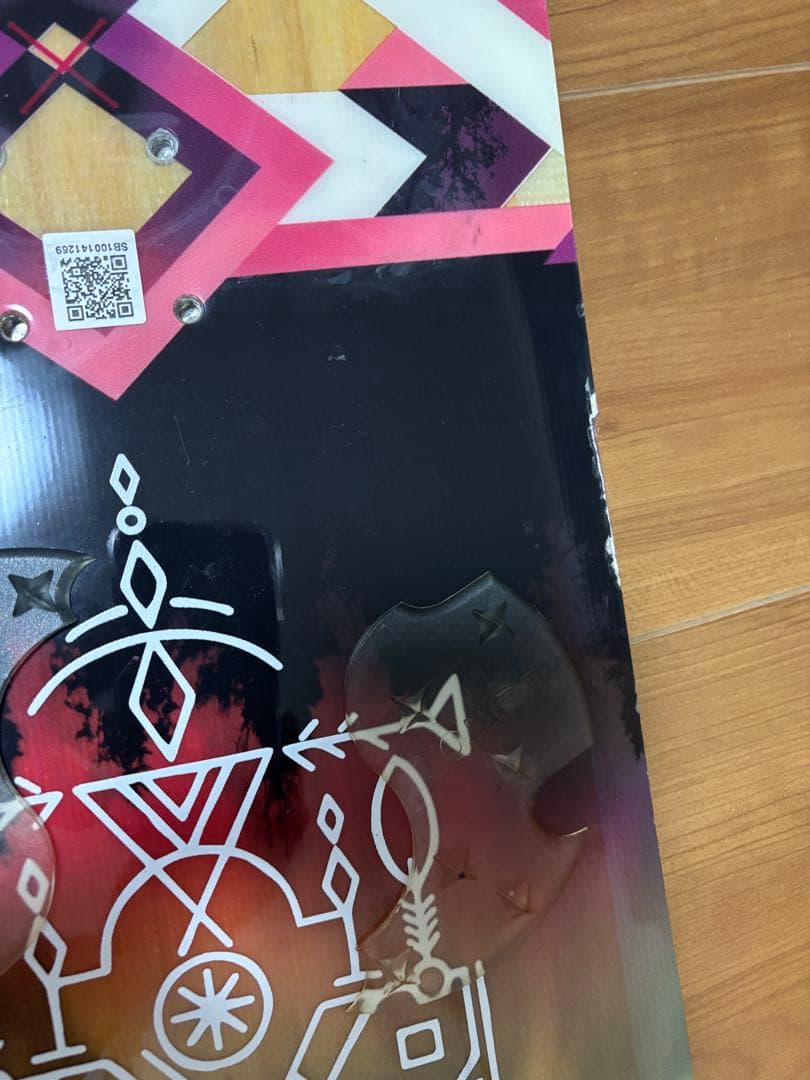 Salomon Subject 142 18-19モデルスノーボード　袋付き