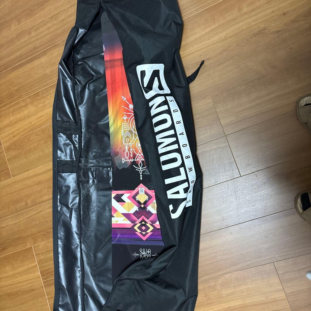 Salomon Subject 142 18-19モデルスノーボード　袋付き