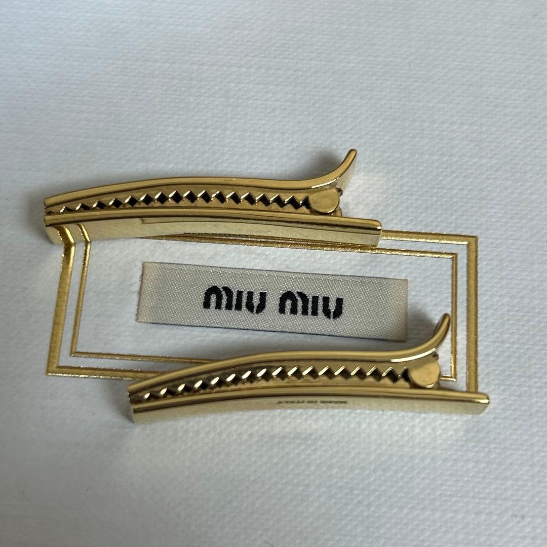 miu miu ヘアピン バレッタ 2個セット ロゴ 正規品 ブラック 黒