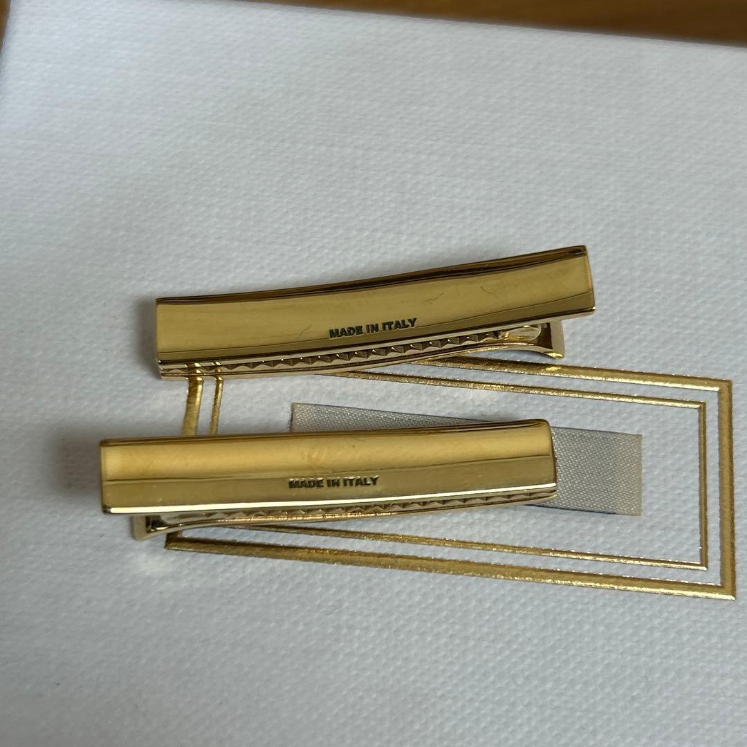 miu miu ヘアピン バレッタ 2個セット ロゴ 正規品 ブラック 黒