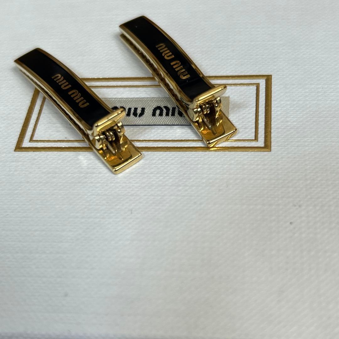 miu miu ヘアピン バレッタ 2個セット ロゴ 正規品 ブラック 黒