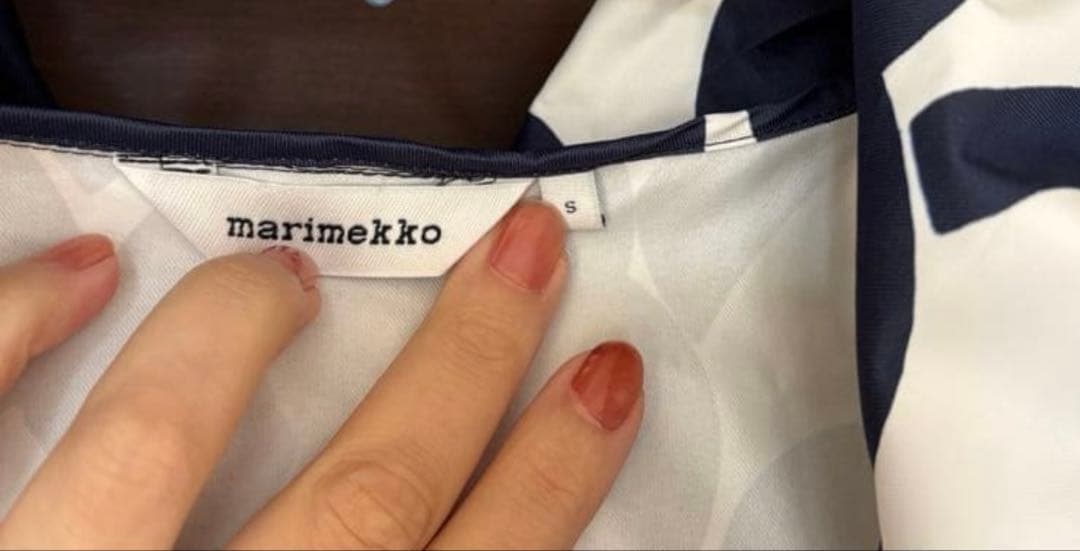 試着のみ　マリメッコ コート　レインコート