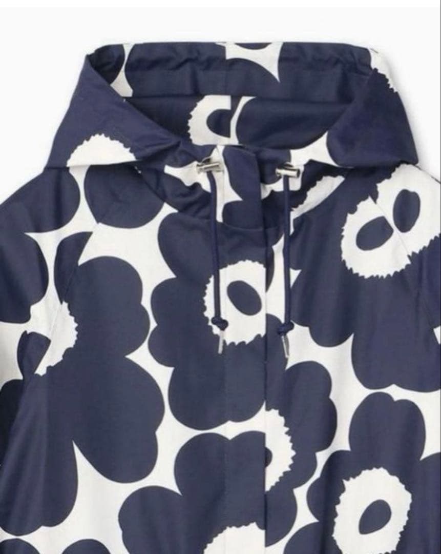 試着のみ　マリメッコ コート　レインコート