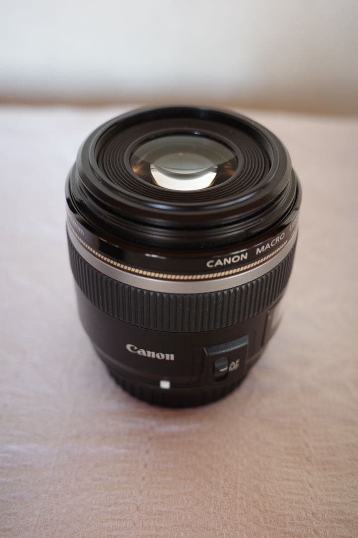 Canon EF-S 60mm f/2.8 USM レンズ