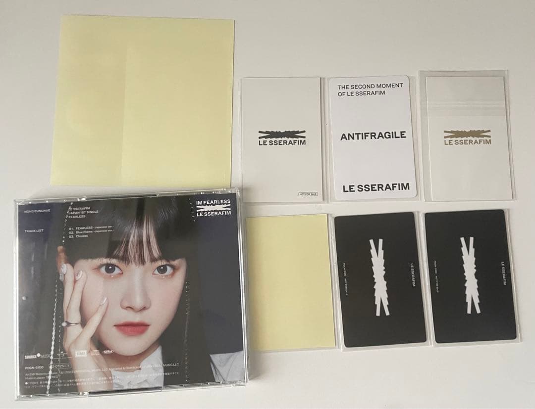 LESSERAFIM ウンチェ トレカ