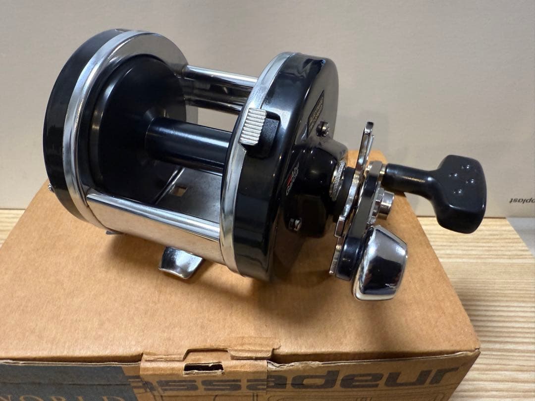 リール Ambassador 9000c