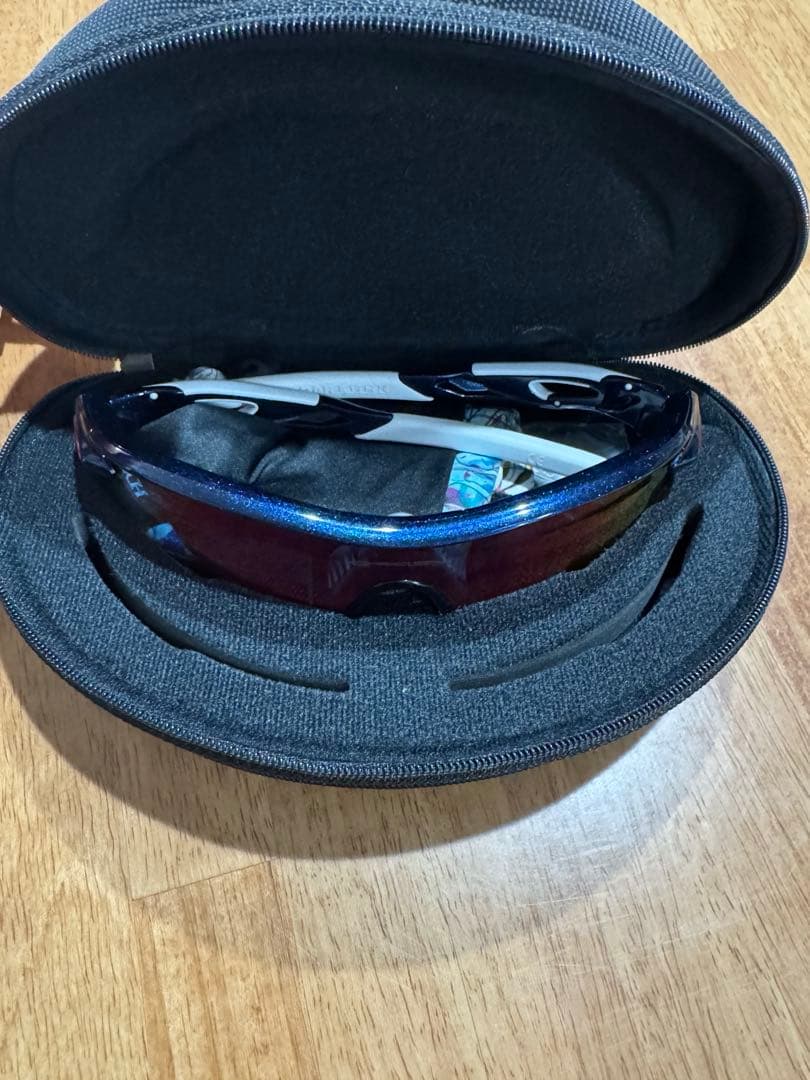 RADARLOCK サングラス ネイビー/ホワイト ミラー レンズ