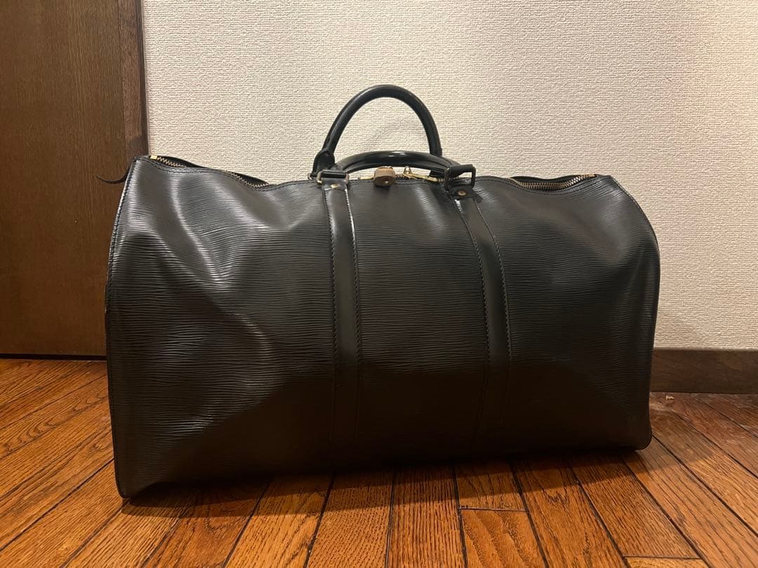 ルイヴィトン　エピ　キーポル　ボストンバッグ 黒