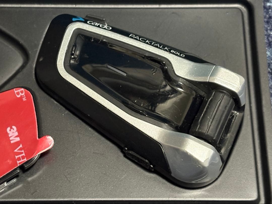 cardo PACKTALK BOLD 本体、増設ベース、スピーカーセット