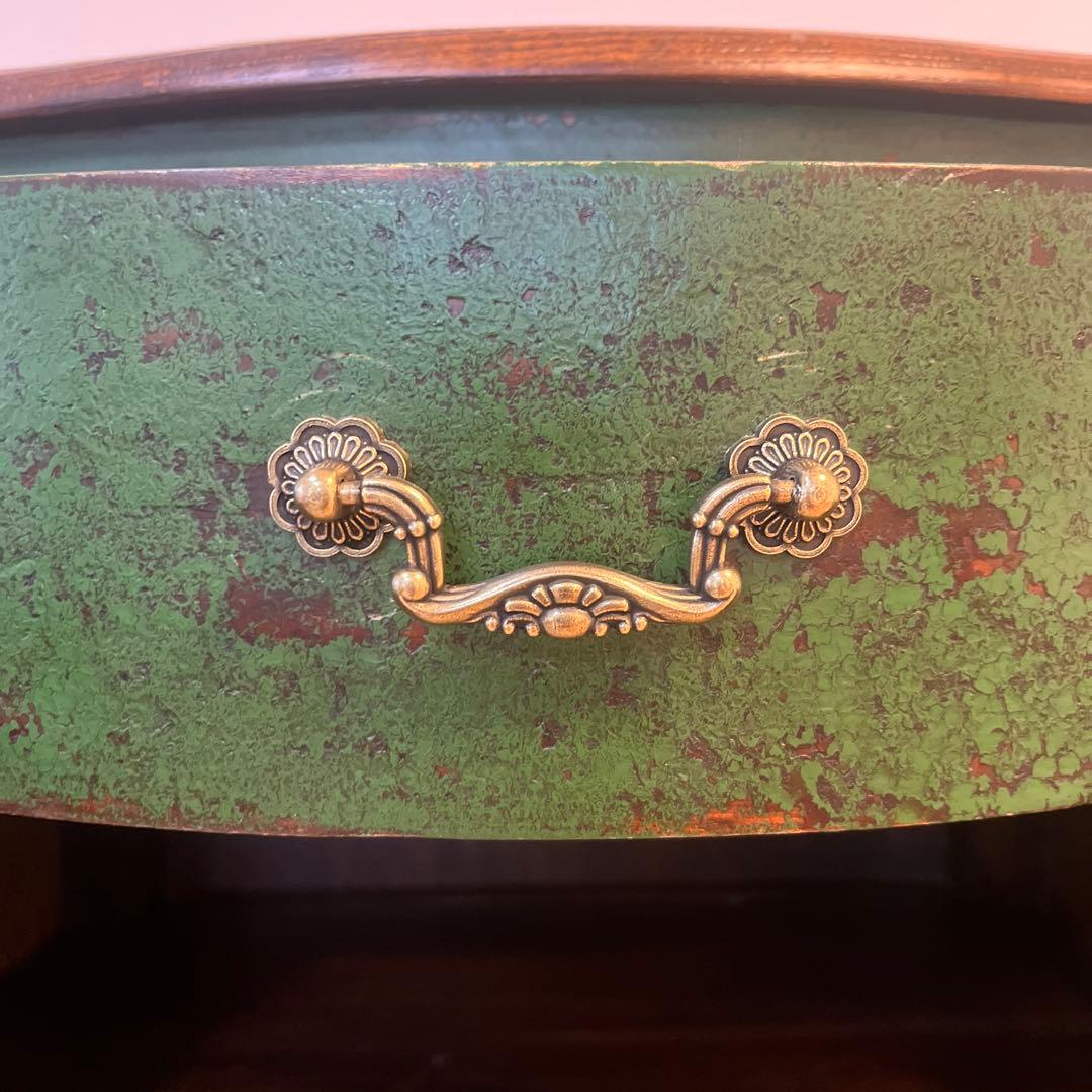 緑の木製サイドテーブル　アンティーク