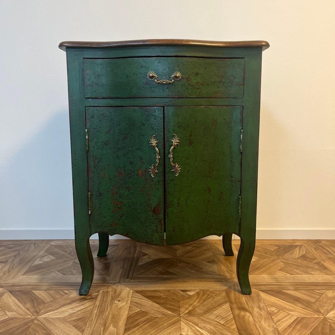 緑の木製サイドテーブル　アンティーク