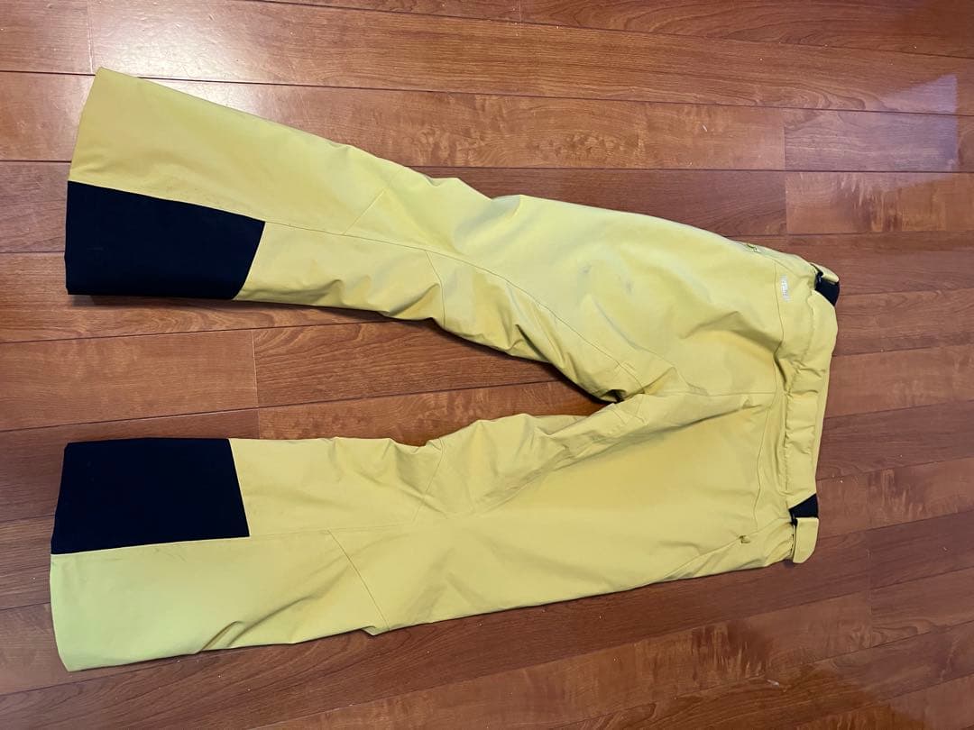 デサント　S.I.O INSULATED スキーウェア X上下セット　中古