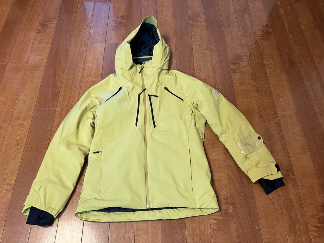 デサント　S.I.O INSULATED スキーウェア X上下セット　中古