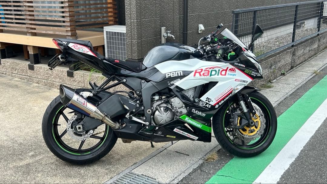 【値下げ】Kawasaki Ninja ZX-6R カウルセット