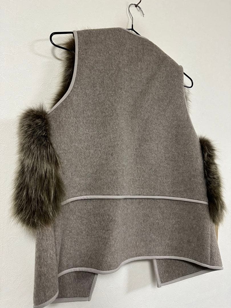 美品☆Sov. フォックスファーベスト
