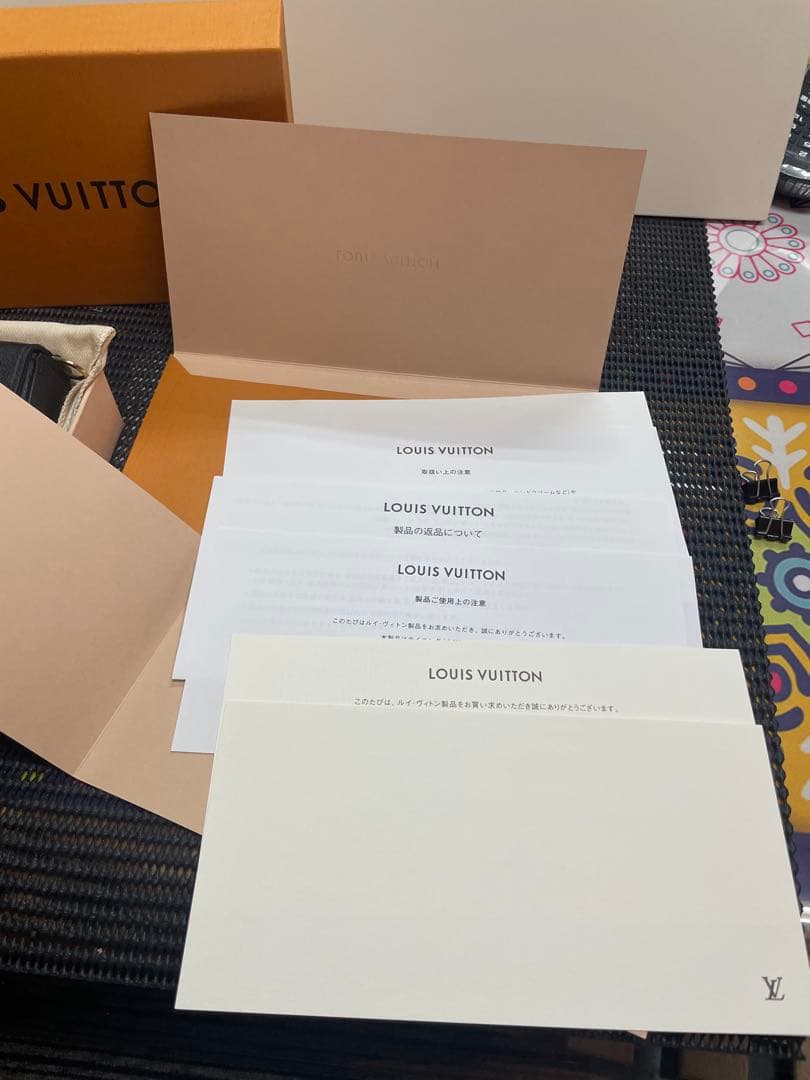 LOUIS VUITTONフェリシーチェーンウォレット