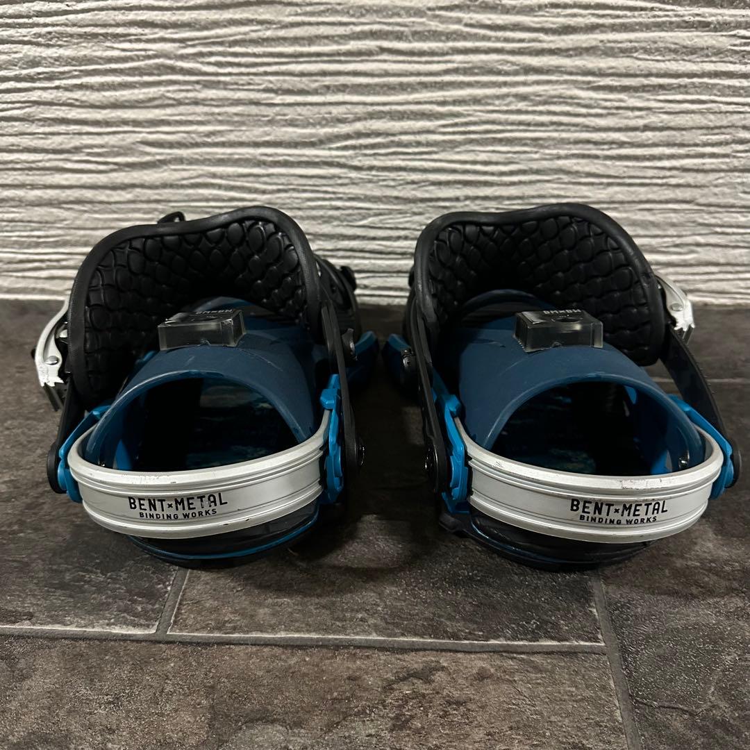 青/黒 スノーボードビンディング　ベントメタル
