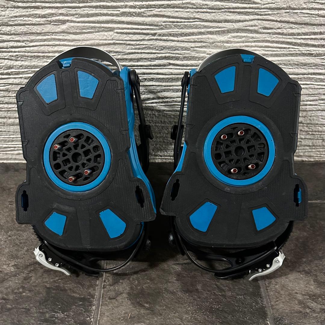 青/黒 スノーボードビンディング　ベントメタル