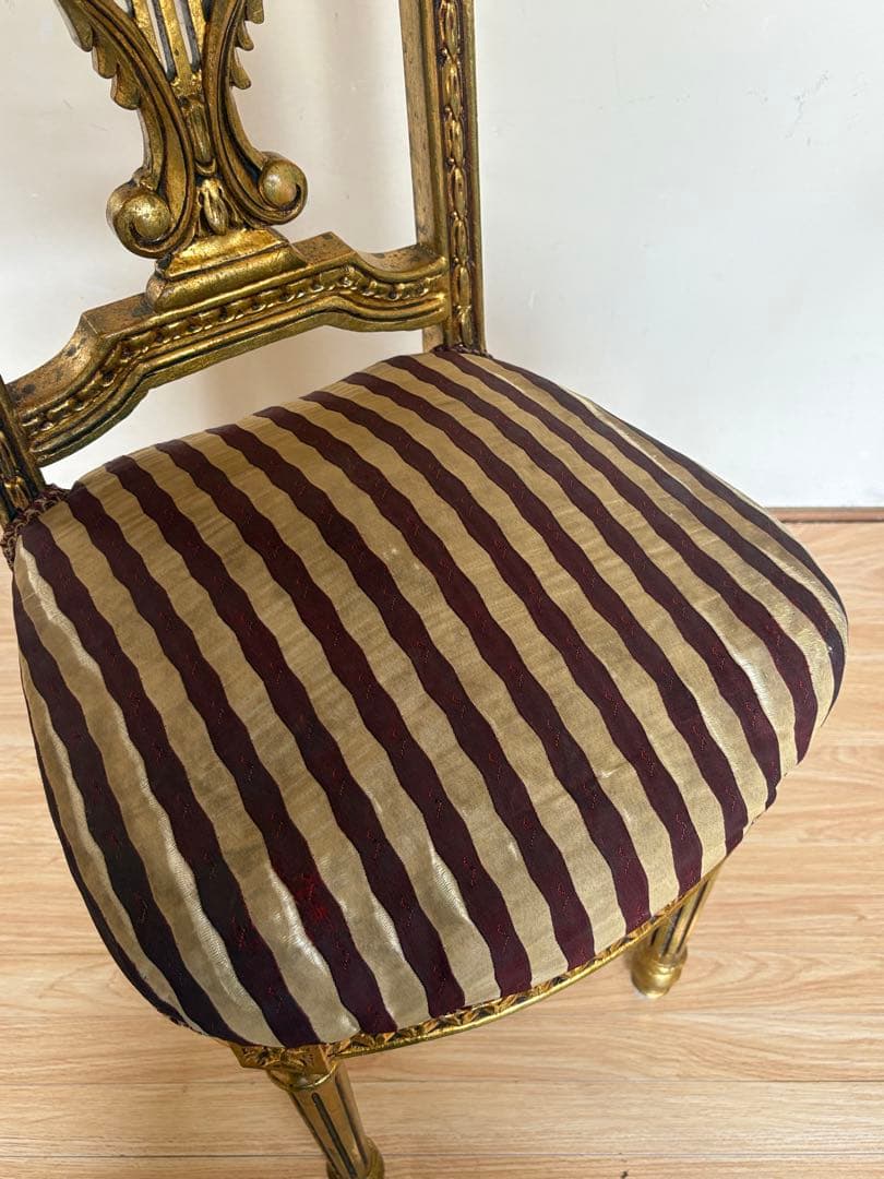 アンティークチェア　サロンチェア　ダイニングチェア　ゴールド　当時物　ヨーロッパ