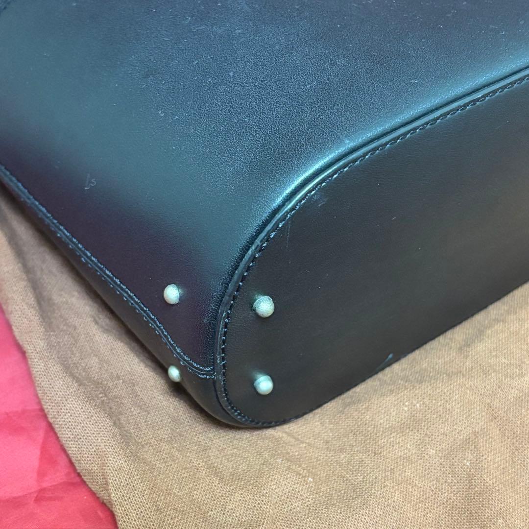 TOD'S☆ブラックレザー ビジネストートバッグ