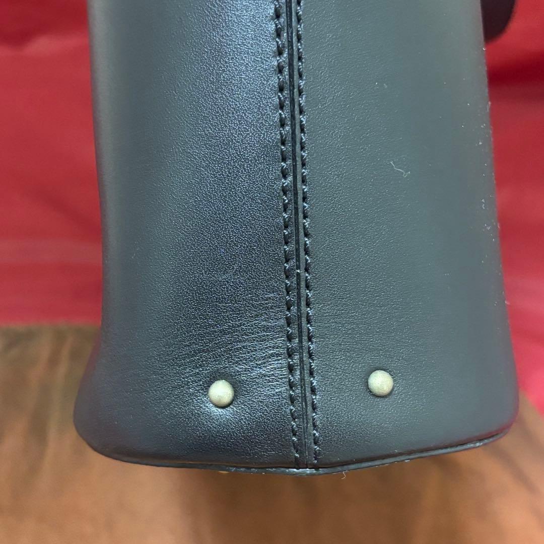 TOD'S☆ブラックレザー ビジネストートバッグ