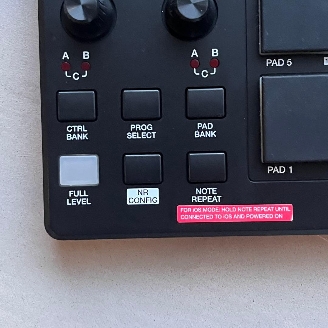 【美品・箱】AKAI MPD218