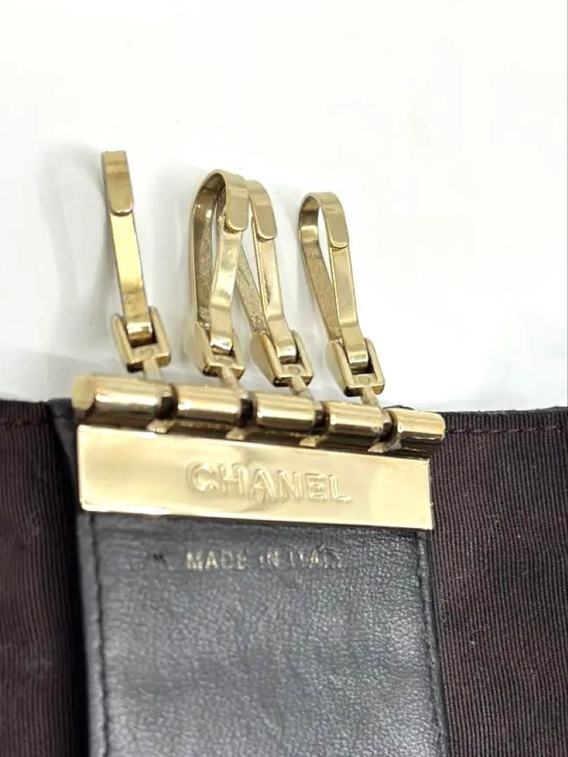 【美品】CHANEL マトラッセ　4連キーケース　25番台（311-45)