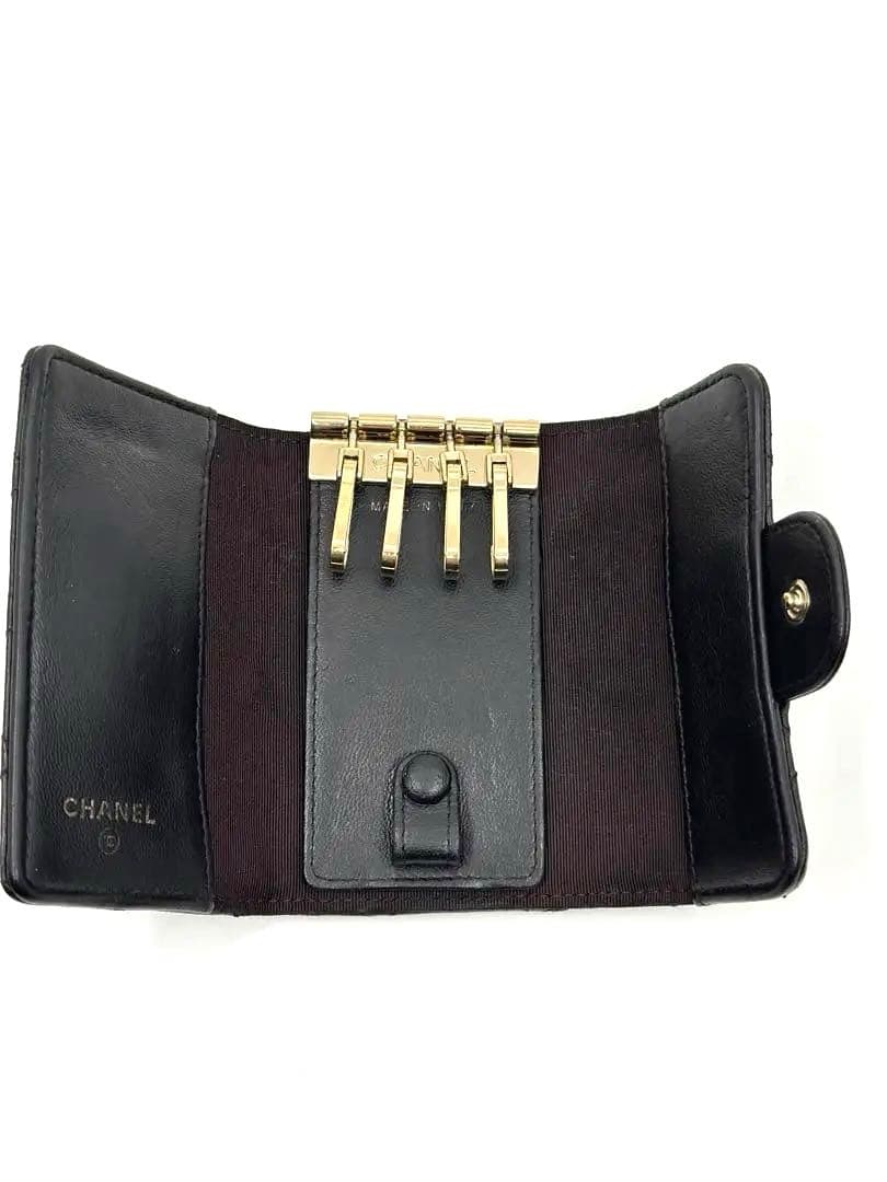【美品】CHANEL マトラッセ　4連キーケース　25番台（311-45)