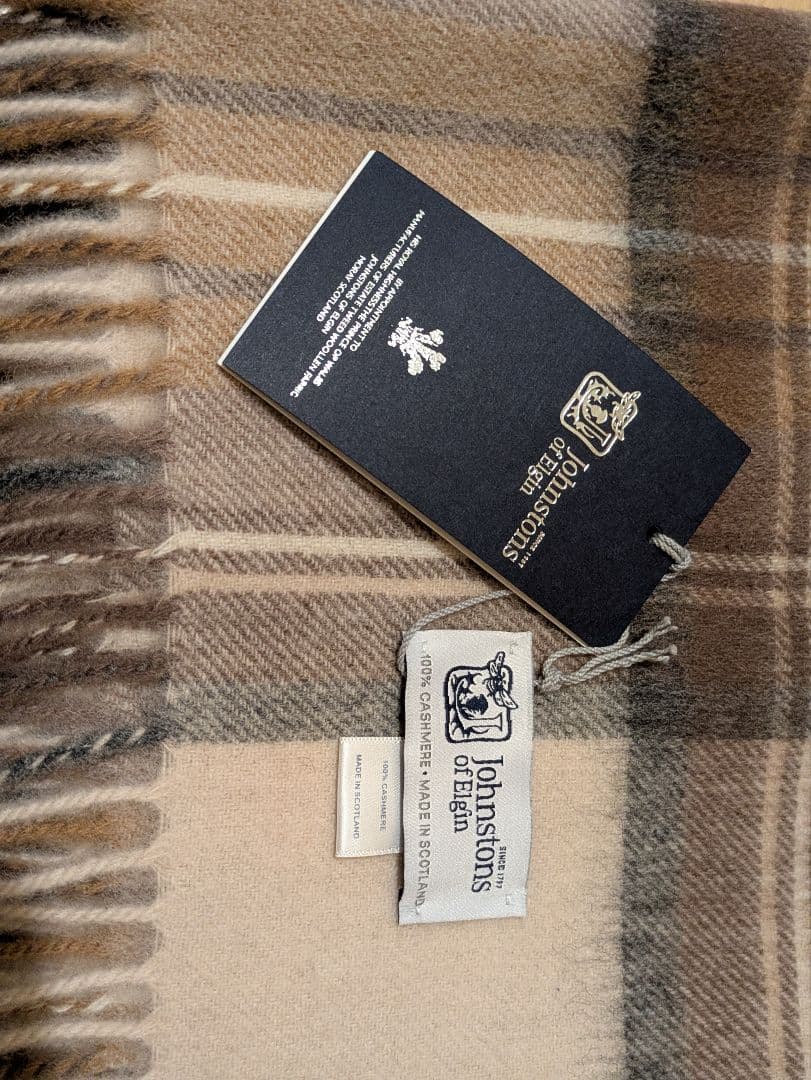 ジョンストンズ オブ エルガン カシミヤ100％ 大判ストール【新品・未使用】