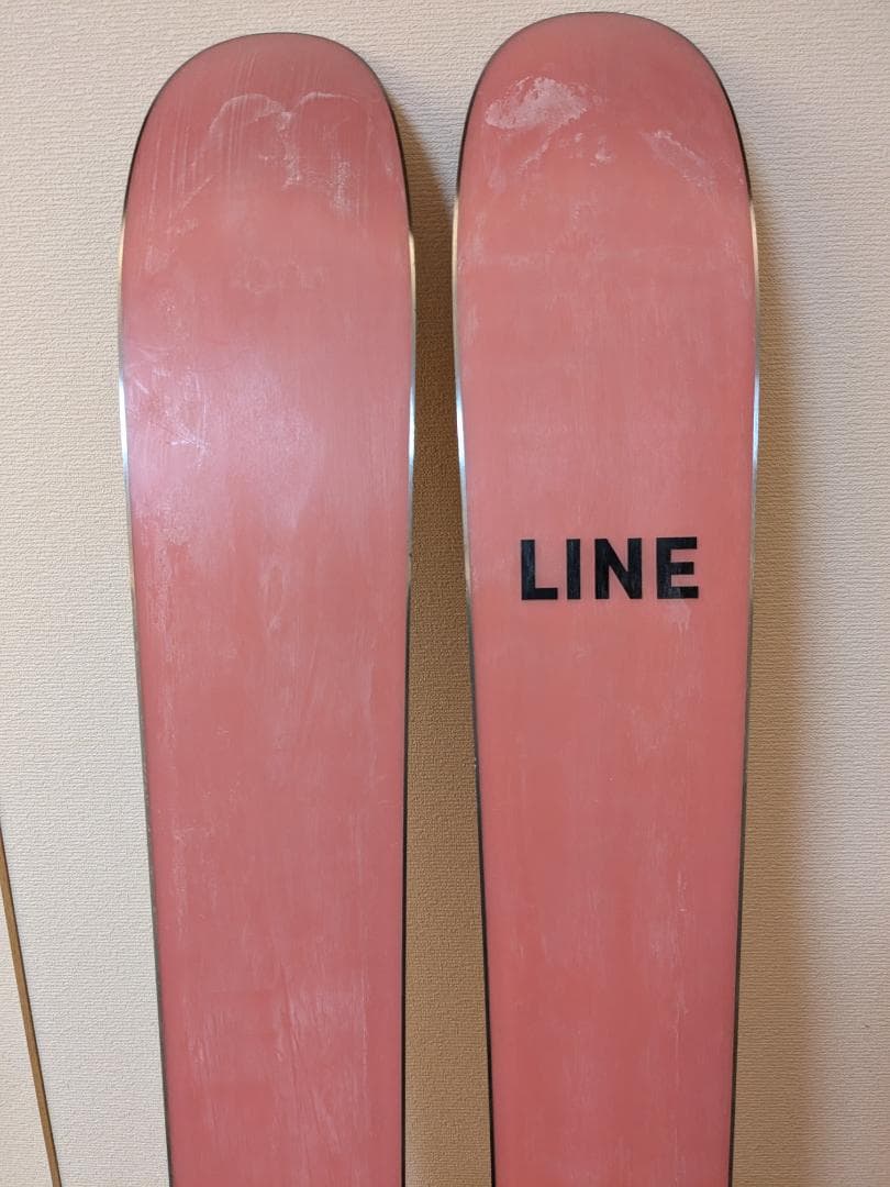 LINE OUTLINE 178cm 、チロリア　アンビション12