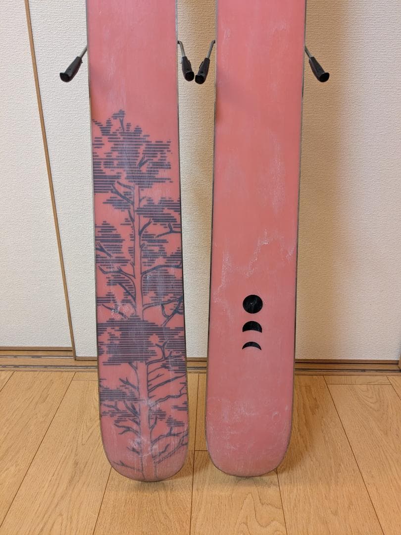 LINE OUTLINE 178cm 、チロリア　アンビション12