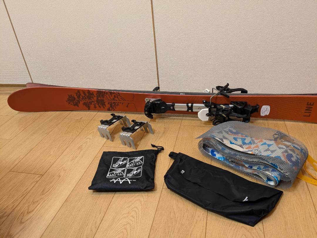 LINE OUTLINE 178cm 、チロリア　アンビション12