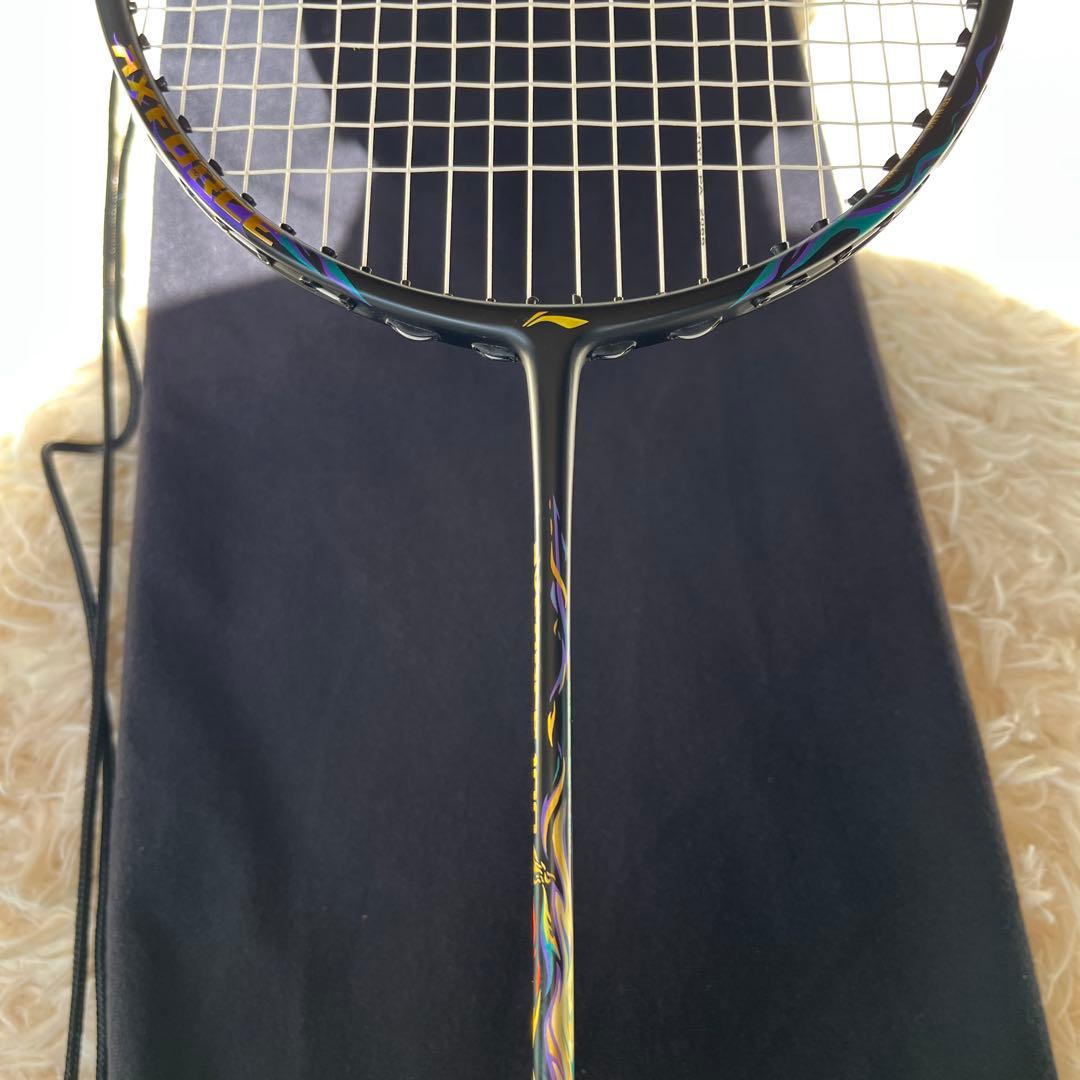 Li-NING AXFORCE100 バドミントンラケット