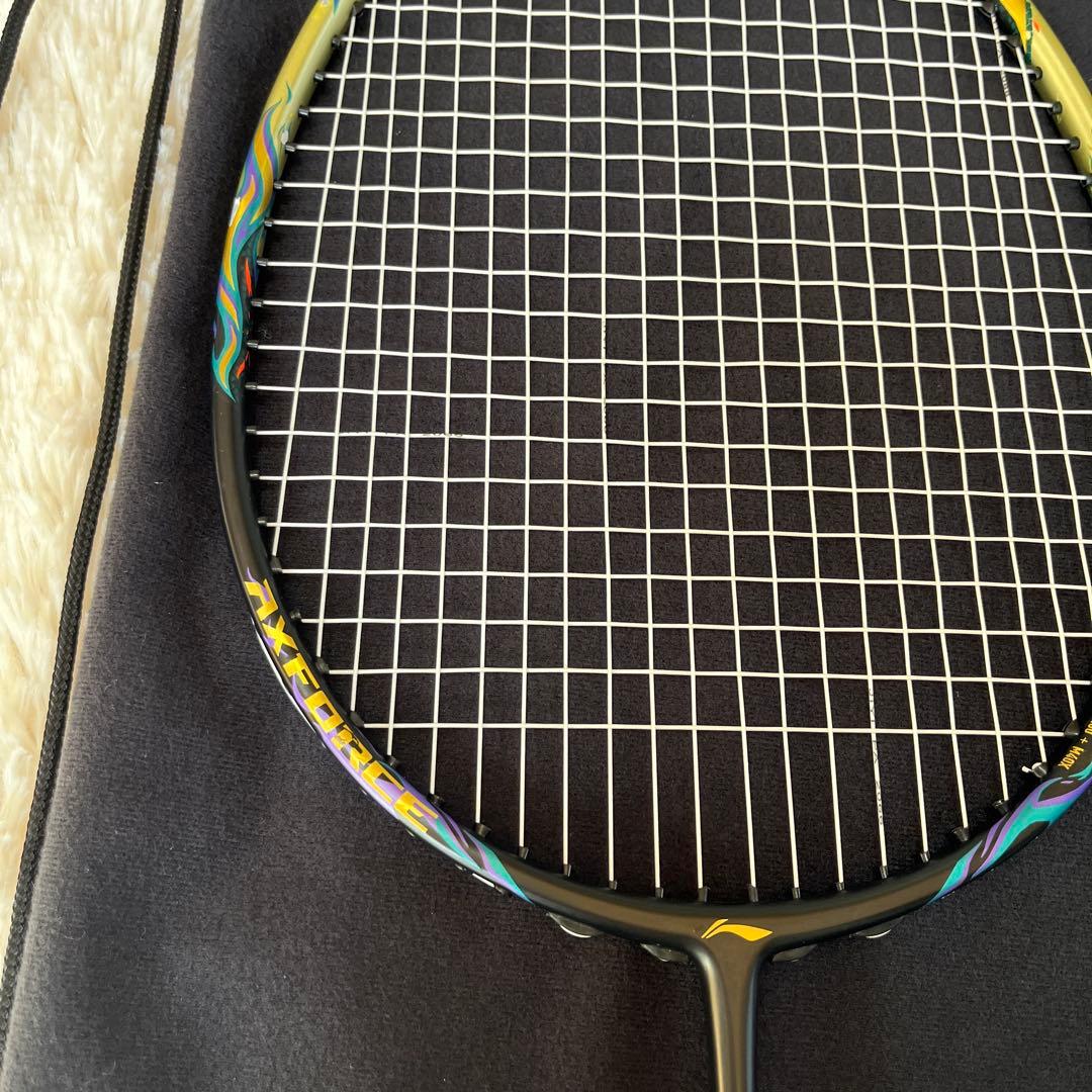 Li-NING AXFORCE100 バドミントンラケット