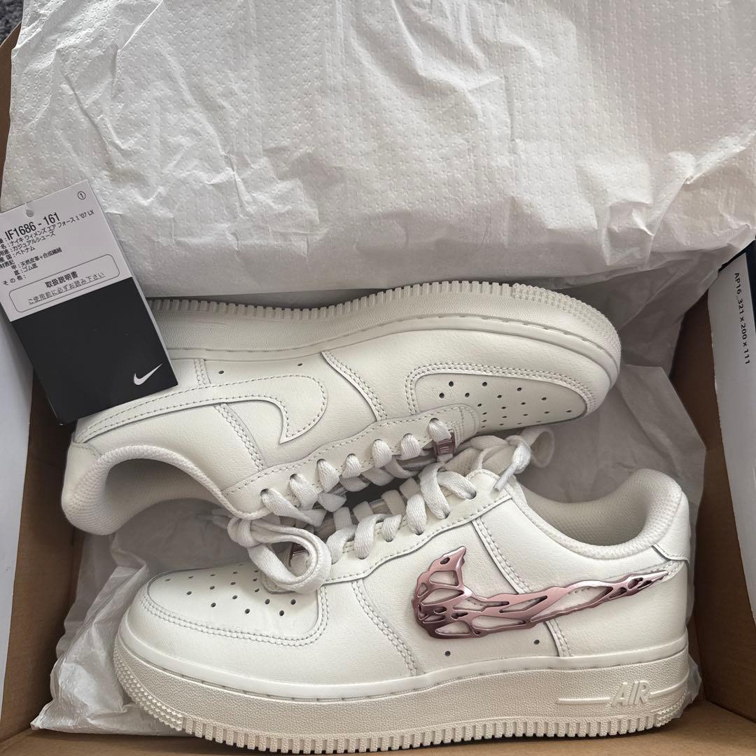 靴 Nike Women's Air Force 1 Low '07 LX