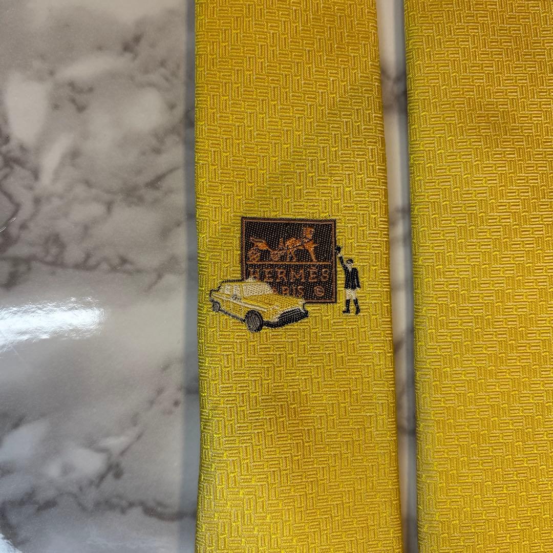 【美品✨】HERMES ネクタイ　イエロー　黄色　刺繍　レア