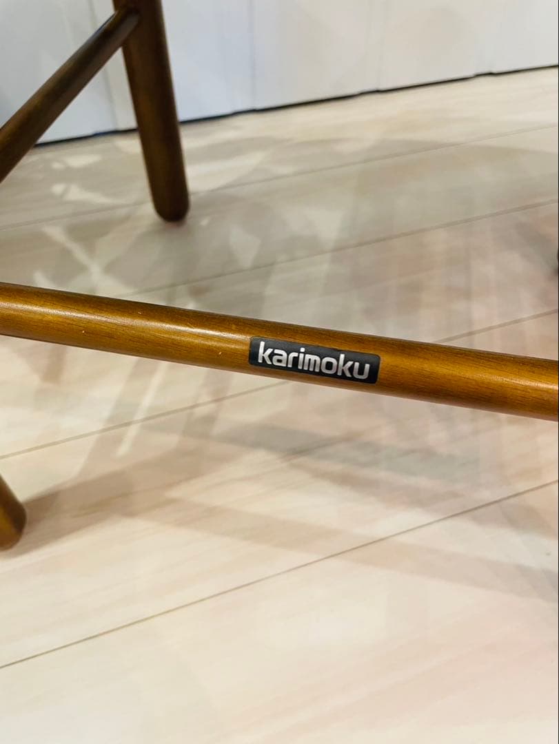 【カリモク】コロニアル　ダイニングチェア　椅子　2脚セット