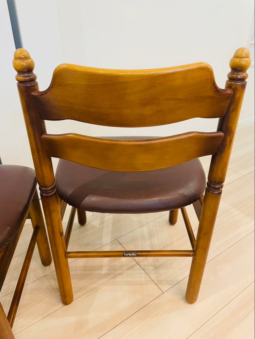 【カリモク】コロニアル　ダイニングチェア　椅子　2脚セット