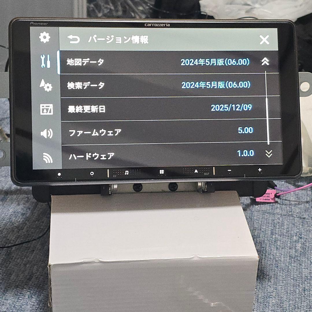 Pioneer AVIC-RF721 カーナビ