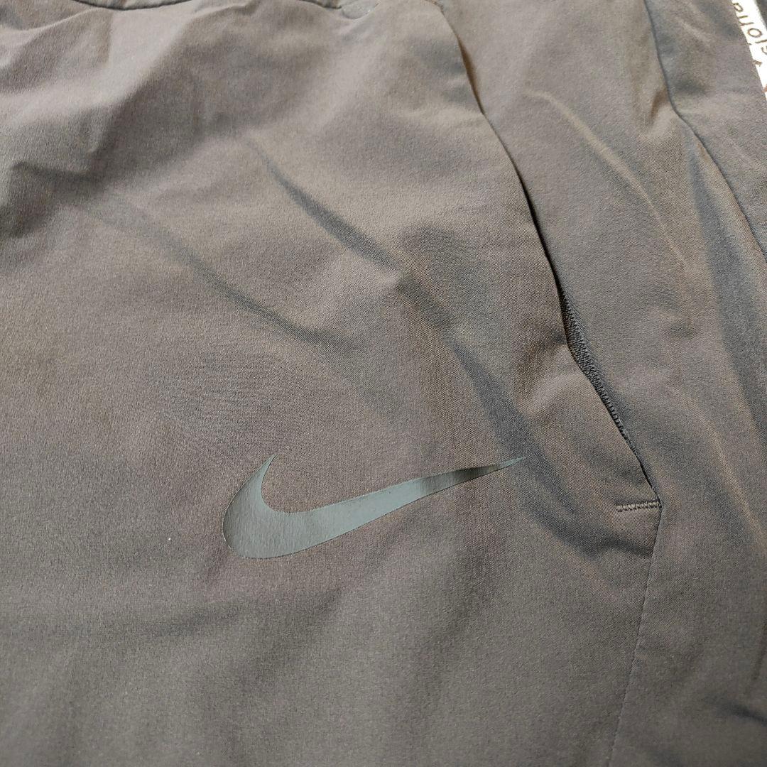 ナイキ (NIKE)プレミアム エッセンシャル ウーブン フーデッド ジャケット