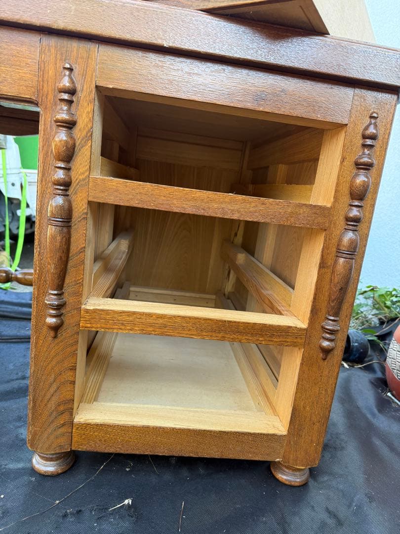 引き取り限定！埼玉　アンティーク調 木製書斎机 クラシックデスク オーク風