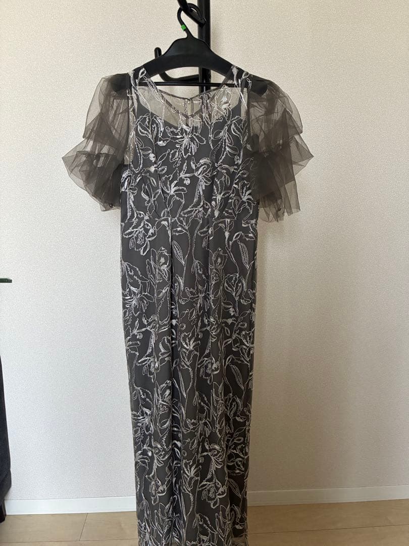 kana パーティードレス ラメストール