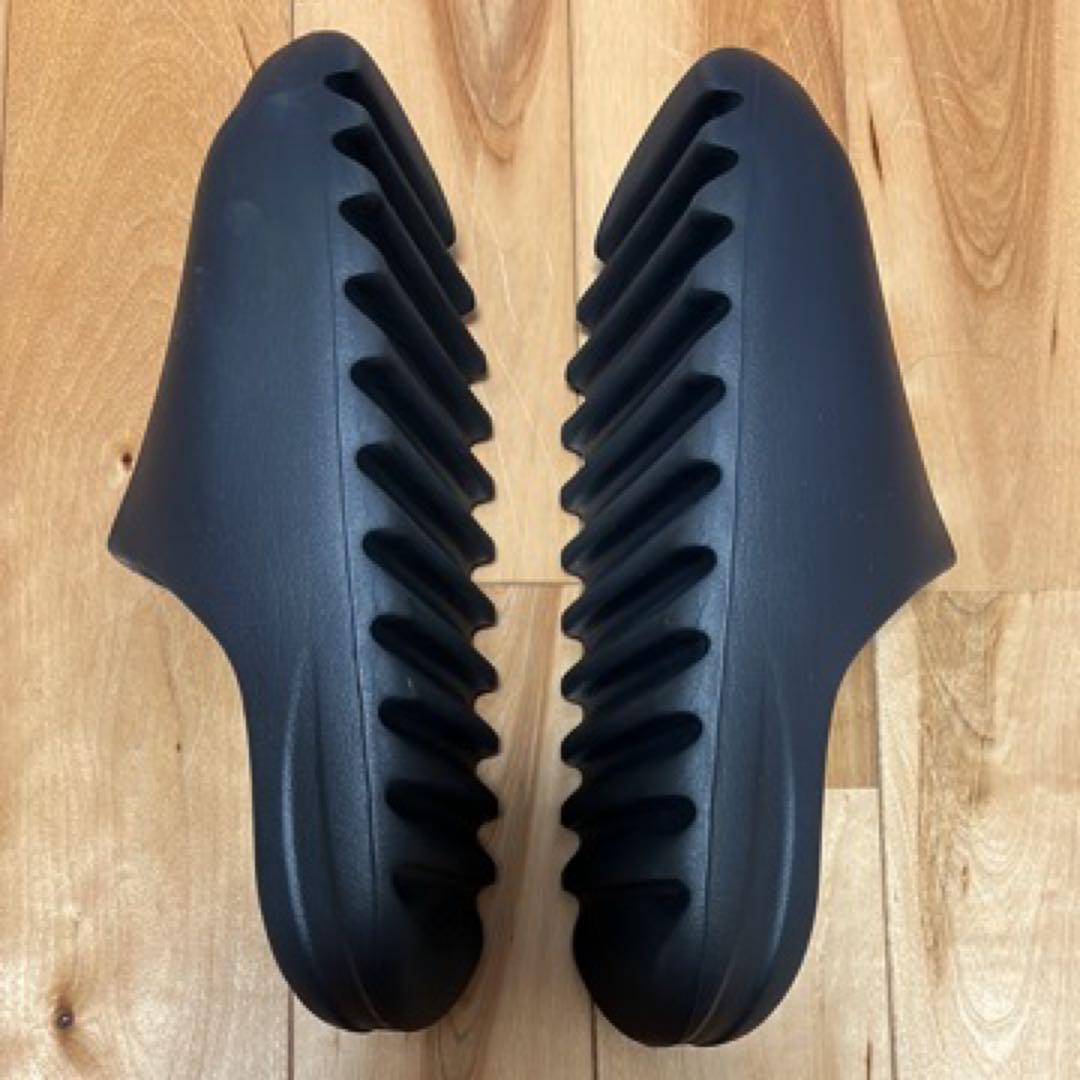adidas YEEZY SLIDE オニキス　25.5