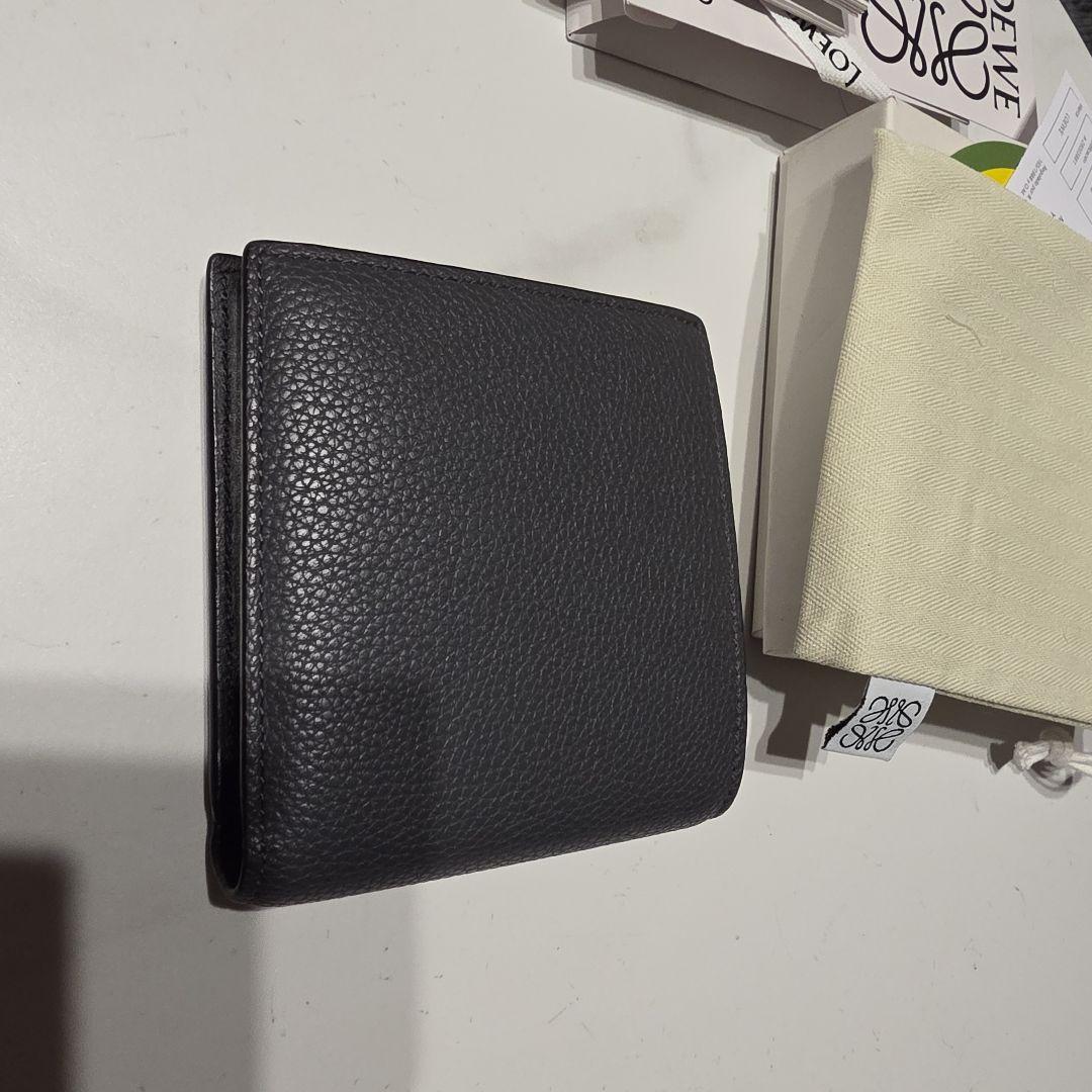 LOEWE 二つ折り財布 グレー