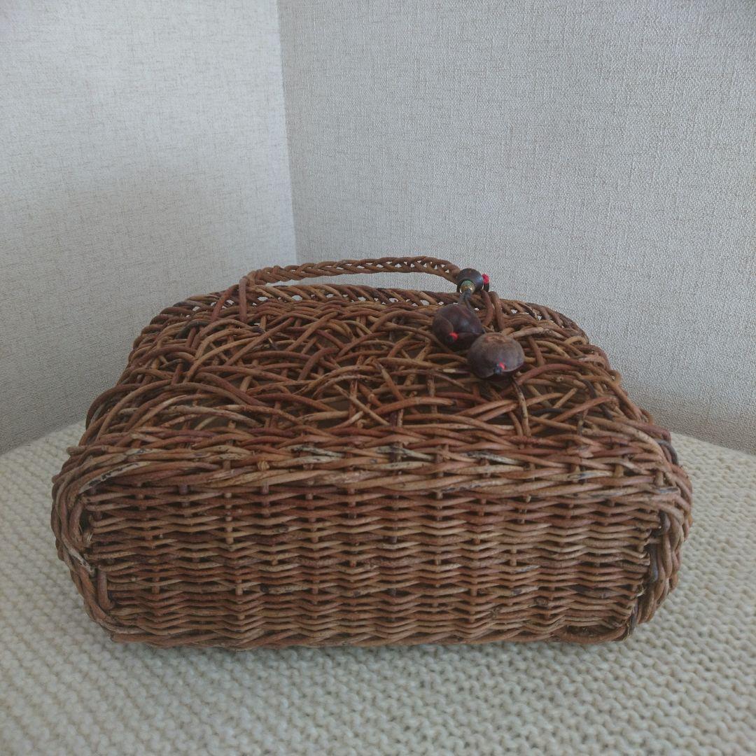 あけびかごバッグ チャーム カバー付き ハンドメイド