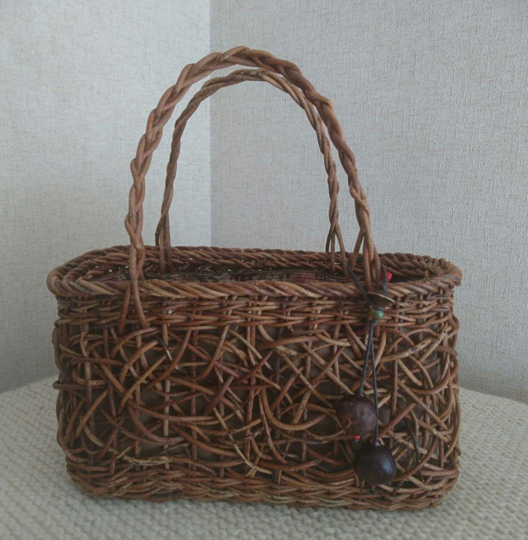 あけびかごバッグ チャーム カバー付き ハンドメイド