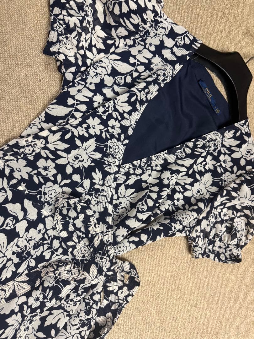 【期間限定値下げ】ポロラルフローレン　花柄　ラップカシュクールワンピース