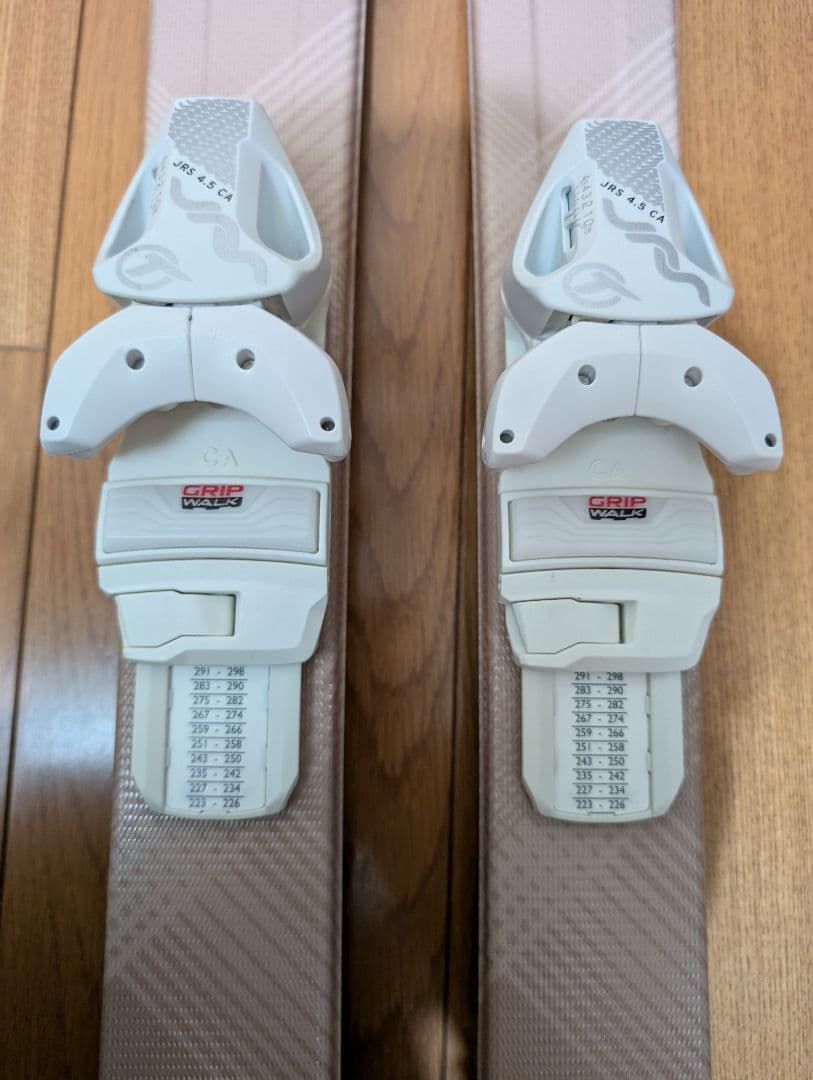 【専用】Hart 子供用スキー板　ビンディング　ストック 　3点セット