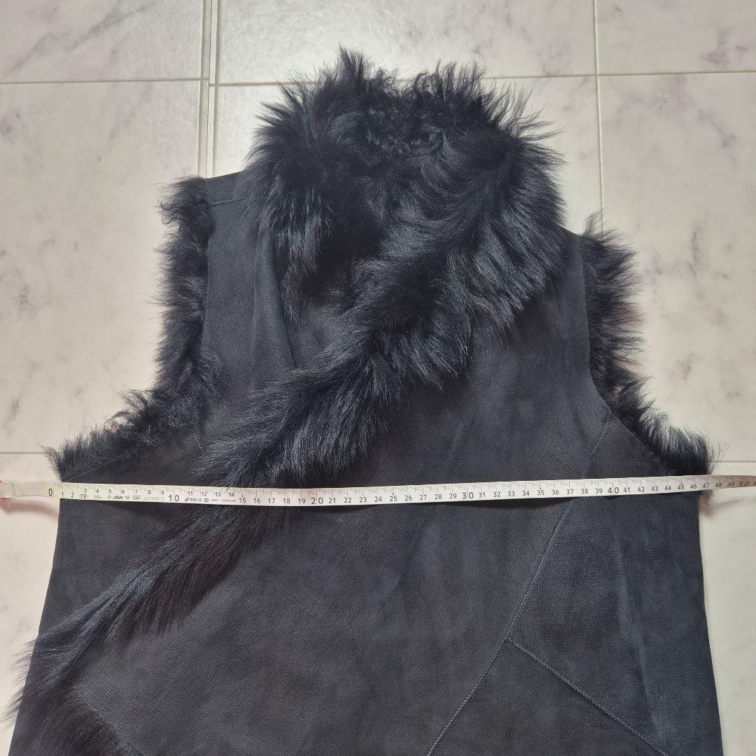 【美品】カールドノヒュー 毛皮 ムートンベスト 黒 S